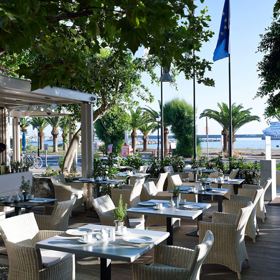 Moulveri Restaurant